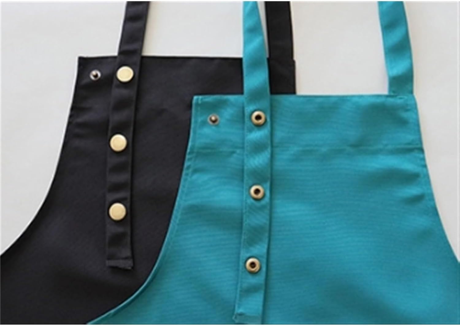 Chef Aprons for Men Women with ，Adjustable Sleeveless Polyester Apron with Snap Buttons and Organized Storage Pockets, One-Size-Fits-All