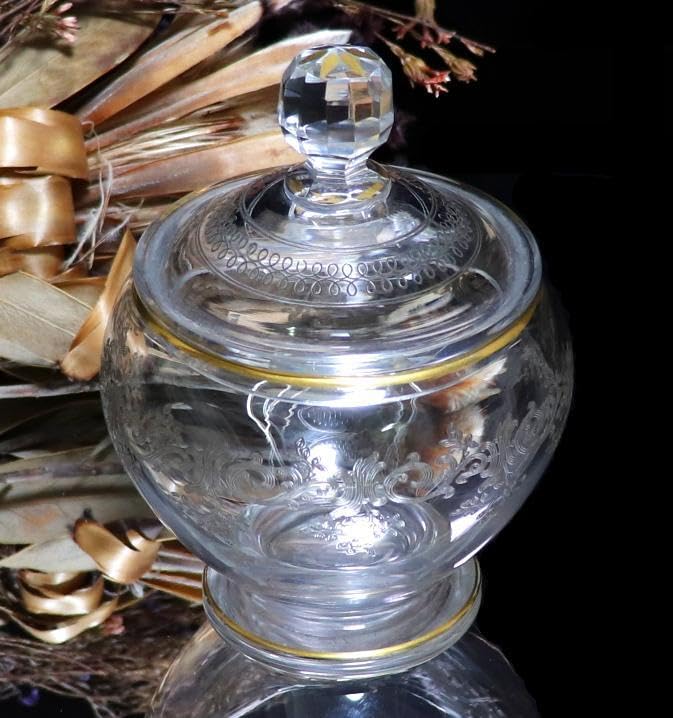 オールド・バカラ 1900年 金彩エッチング 花つなぎ文蓋物 イバラ 小物入れ Amazon.co.jp: オールドバカラ 1900年 金彩エッチング 花つなぎ