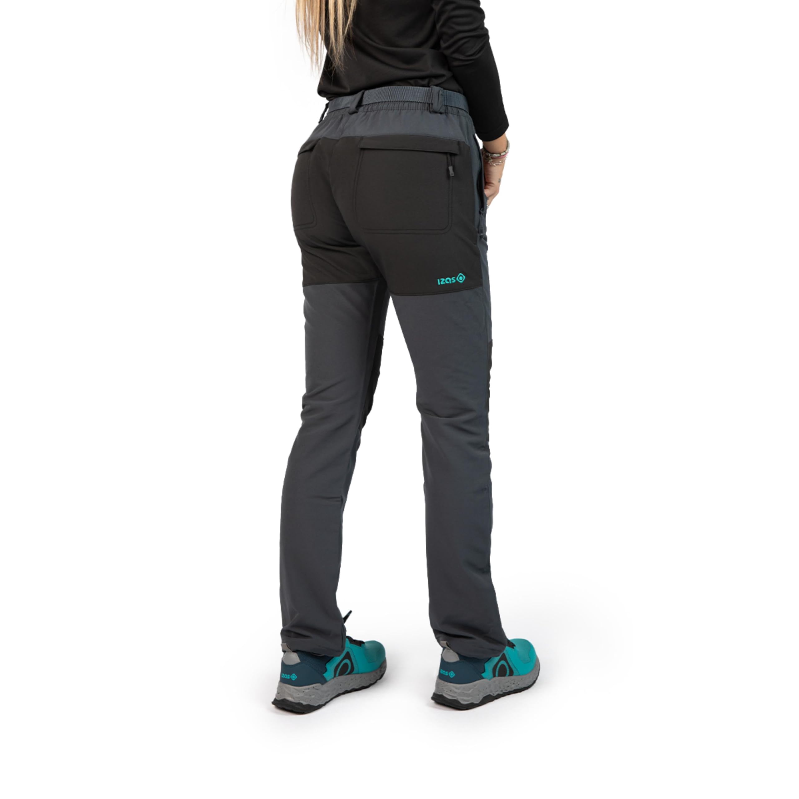 Izas Vinson W Pantalón Mount-Stretch para Mujer. Repelente al Agua, Transpirable y elástico. Interior perchado y Rodillas Preformadas. Bolsillos con Cremallera y Tapeta. Ajuste Relajado