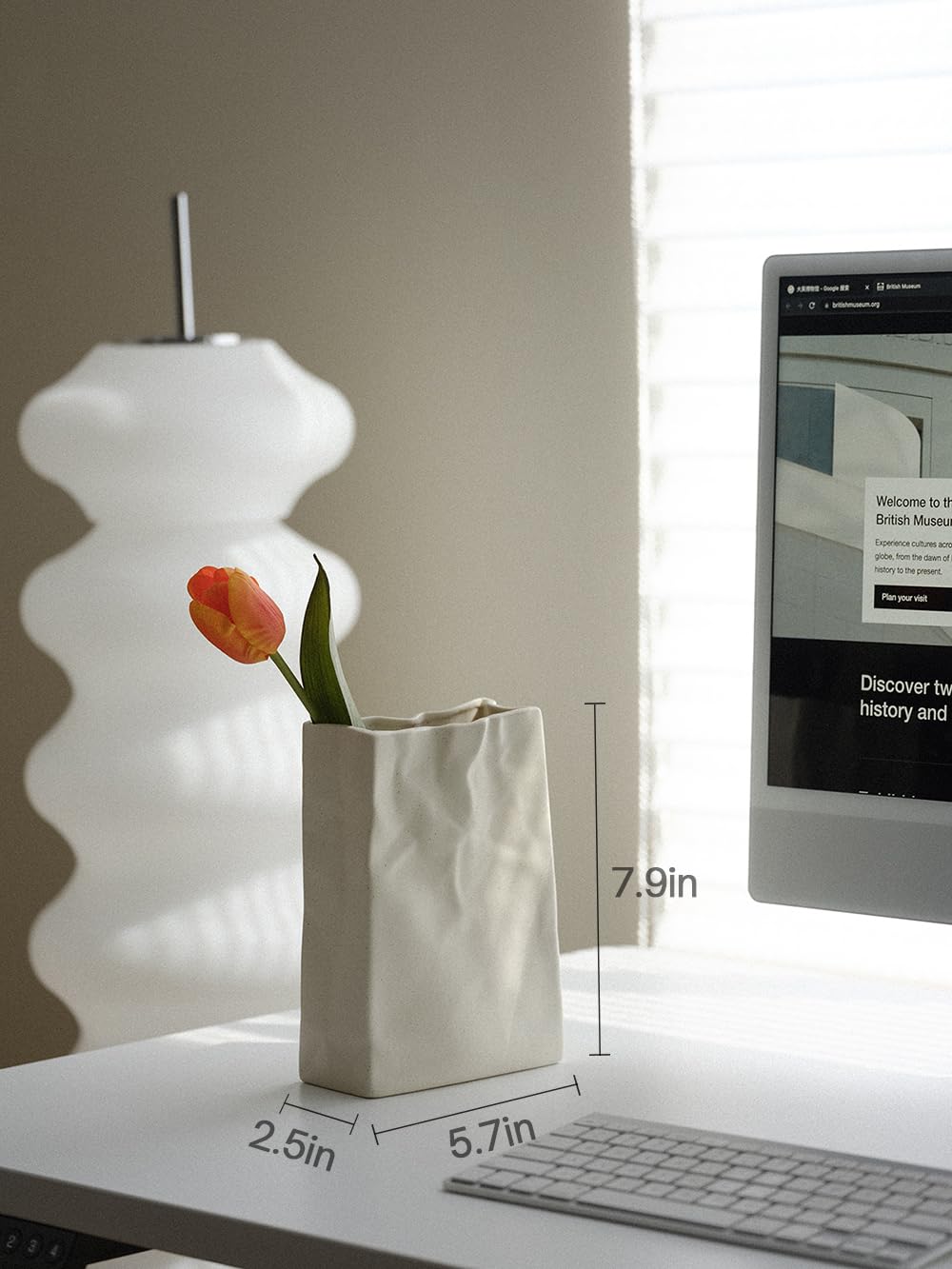 WENSHUO Crinkle Paper Bag Shape Ceramic Vase, Large Capacity for Flower Arrangement, Bookshelf Decorative (Matte Crème)