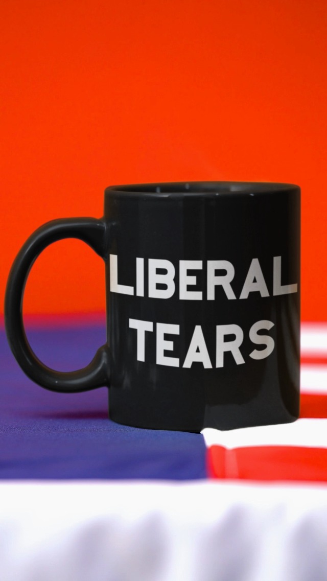 Liberal Tears Taza de Cerámica Negra 11 oz miniatura 6