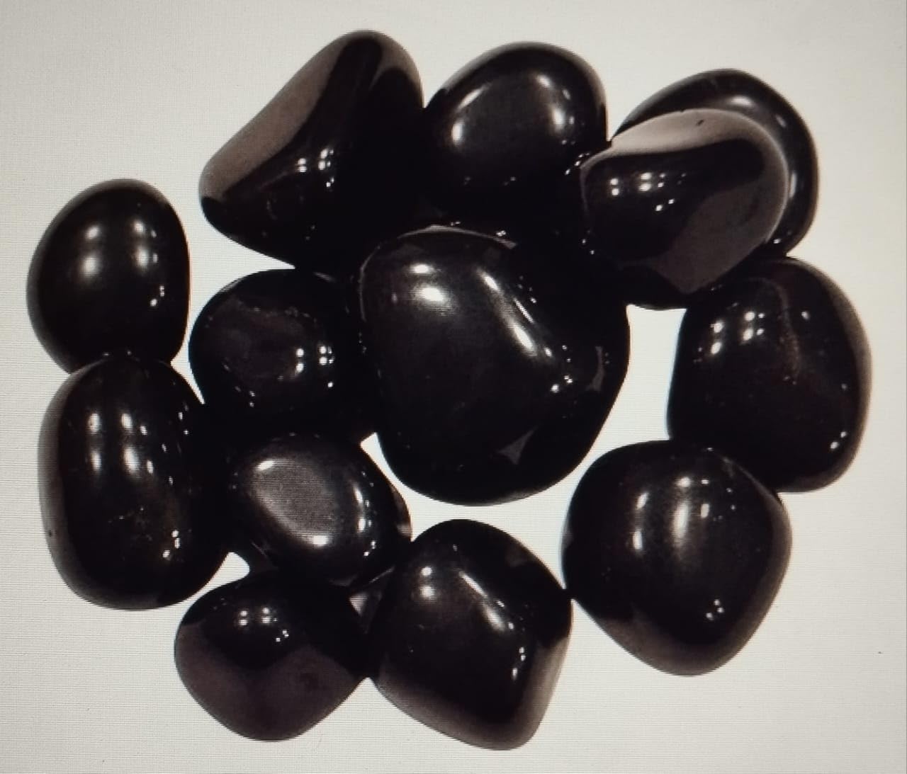 First Choice Organic Onyx Pebbles Stone Decorative for Garden/Lawn/Aquarium Glossy Stones for Home Decorative, Vase Fillers, Aquarium Fish Tank, Garden 480 GMS (B0CFVJBPZJ) Amazon Price History, Amazon Price Tracker