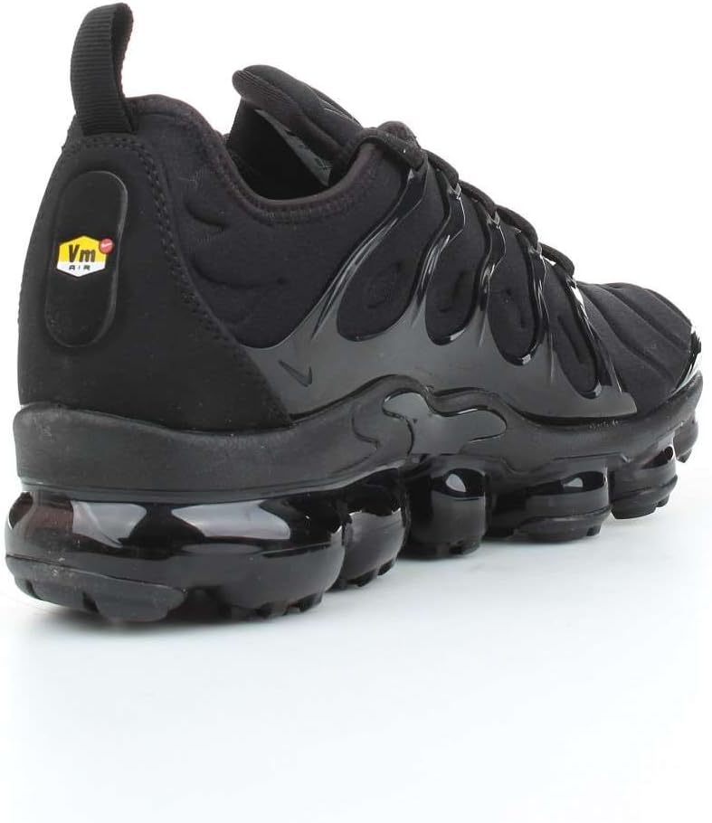 black aluminum vapormax plus