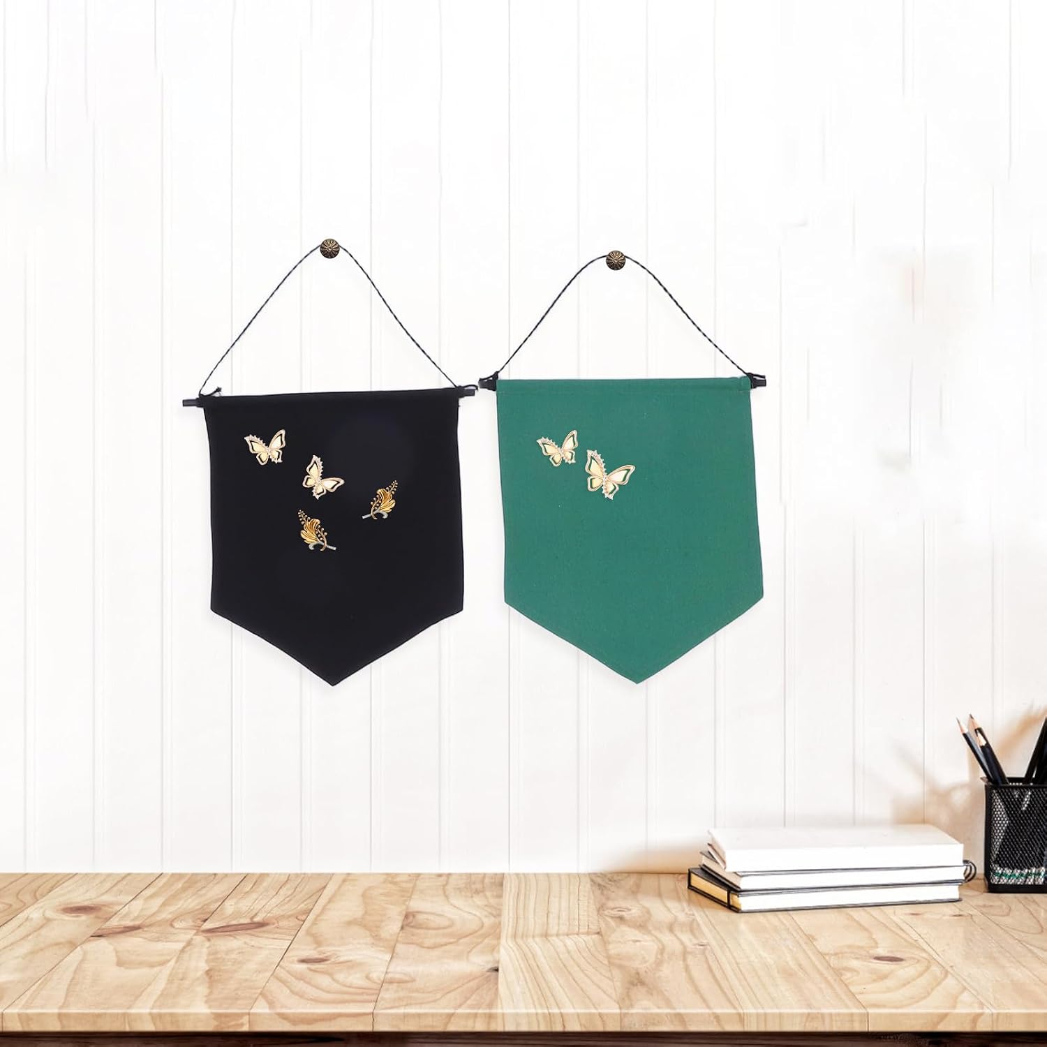 8pcs Canvas Brooch Pin Board Wall Display Banner for Enamel Pins and Badges, Multifunctional Design with Space-saving Hanging Jewelry Organizer for Home Decor