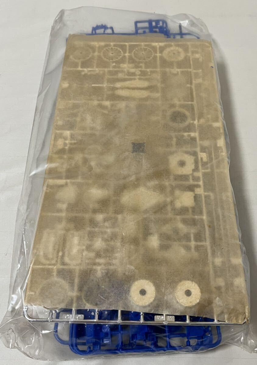 Amazon.co.jp: Revell Rebel Plastic Model 1/16 JEB ALLEN'S PRAYING