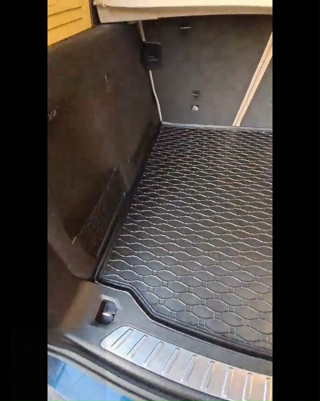 Sprint Tappetini Auto Su Misura In Moquette Antiscivolo - Compatibili Con Fiat Punto Evo E Mito - Bordatura Bicolore