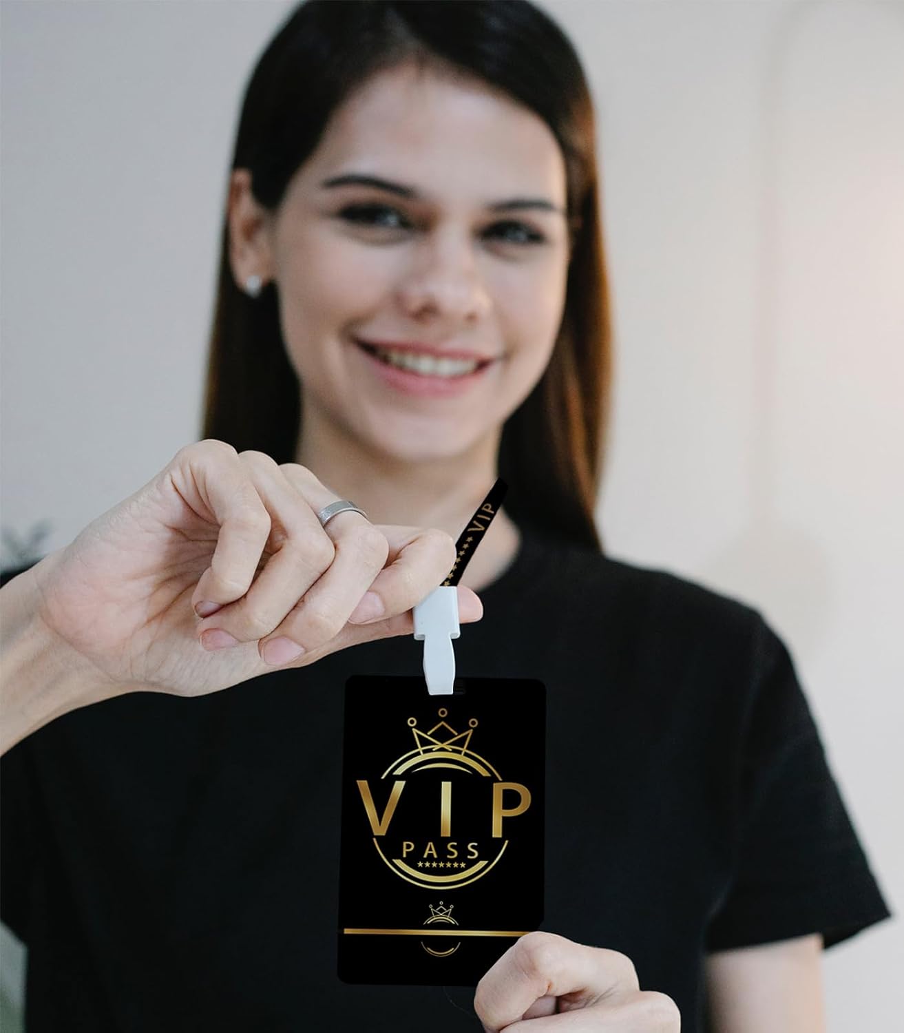 30 Sets PVC VIP Badge lanyards and Plastic Pass Cards,Perfect for Backstage Access,Breakaway Concerts, Parties, Birthdays, ensuring a and Functional Solution for Event Organizers.(Black, Gold) - Image 5