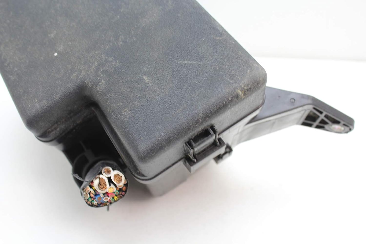Genuine Toyota 82741-42010 Engine Room Relay Block