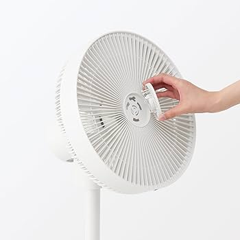 無印良品 MUJI おしゃれ♪ ３D首振り♪ DCリビング扇風機 リモコン付き 無印良品DC扇風機は3D首振りのおかげでサーキュレーターとしても使え