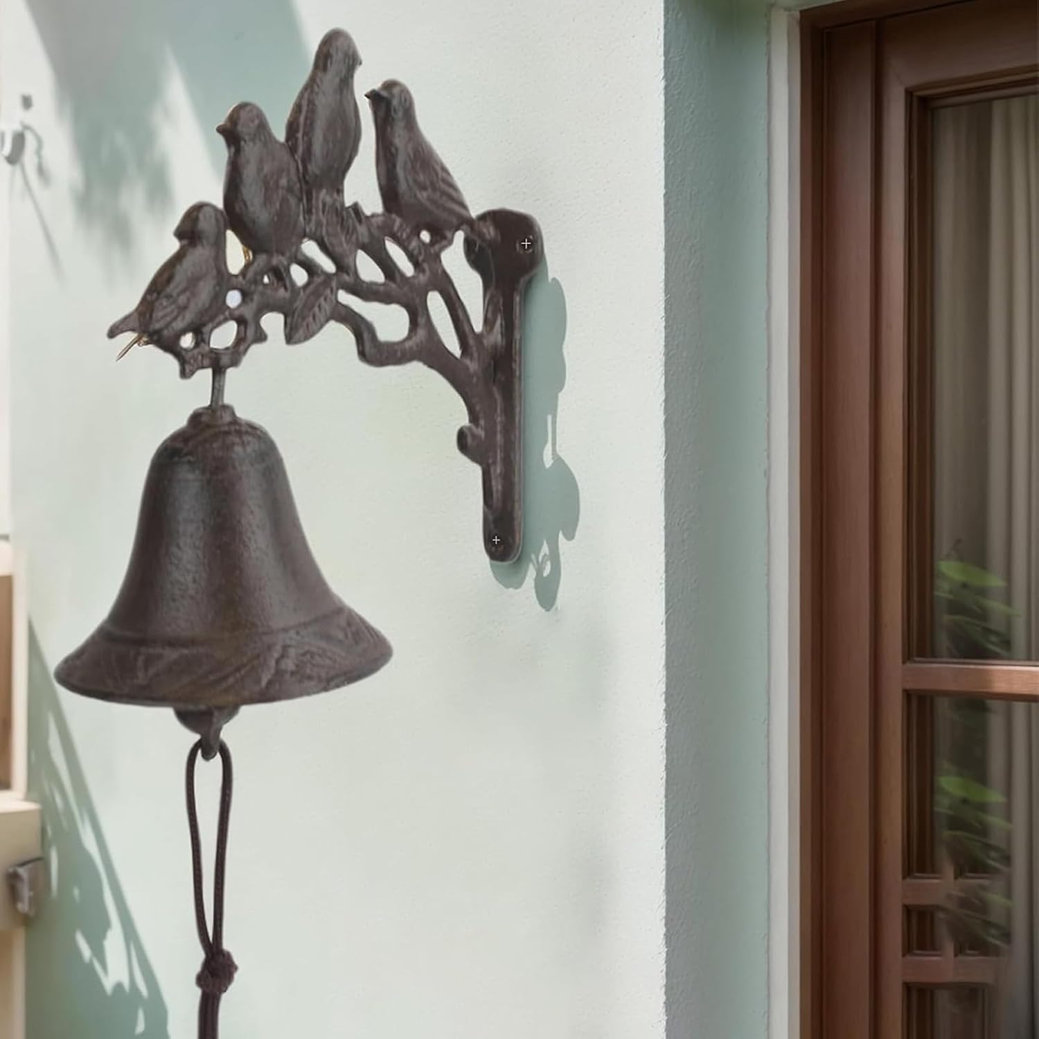 Cast Iron Bird Door Bell, Vintage Wall Mounted Dinner Bell with 4 Birds on Branches Rustic Antique Animal Style Doorbell for Outdoor Garden Porch Farmhouse Home Decoration