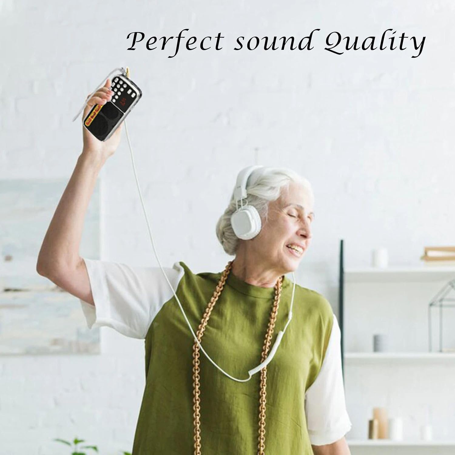 LCD Digital Screen Display Rechargeable Pocket AM/FM Radio with 3.5mm Jack and Flashlight