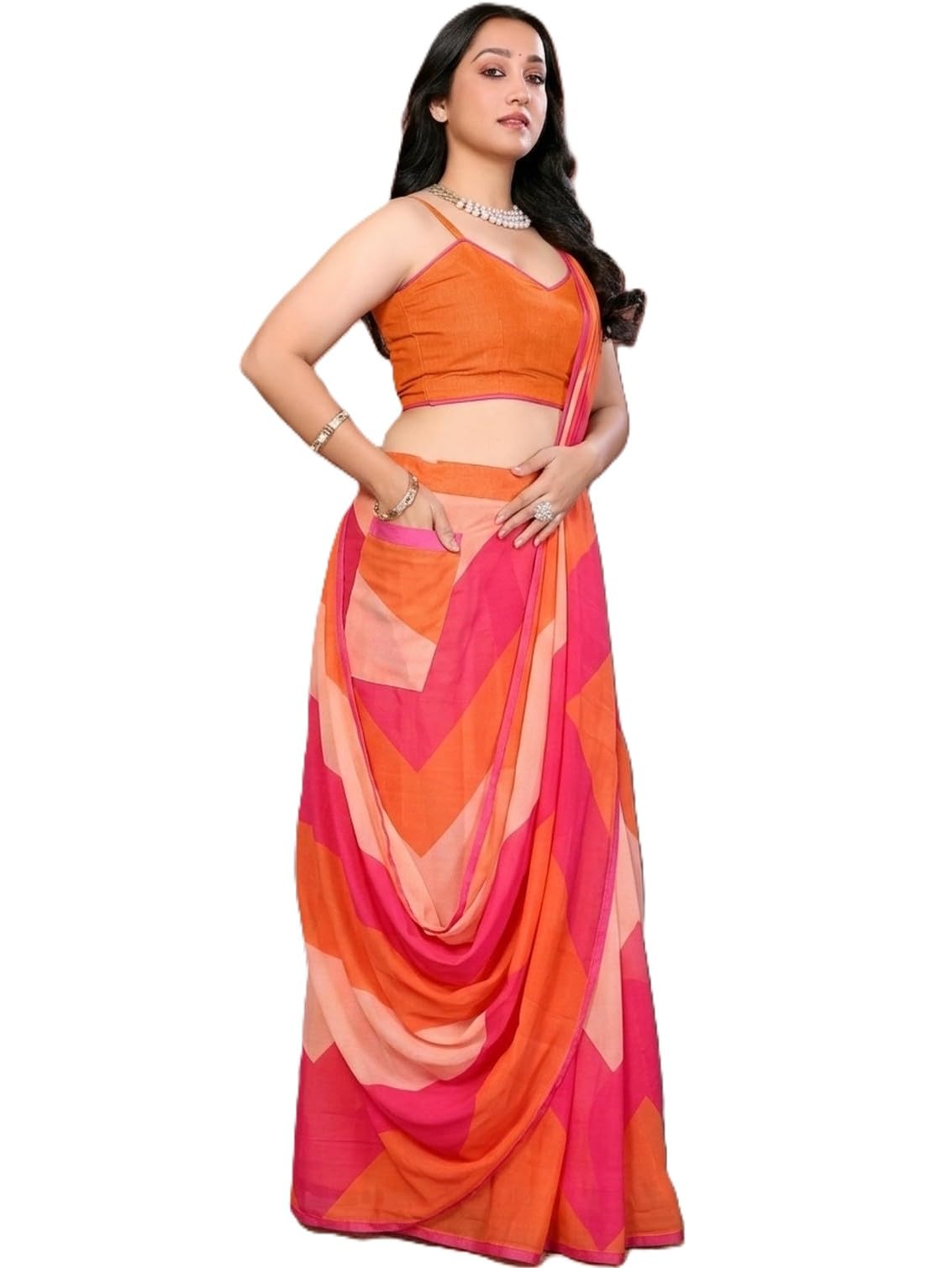 Samanth Women's Blue & White Chevron Printed Linen Saree with Unstitched Blouse-image-23