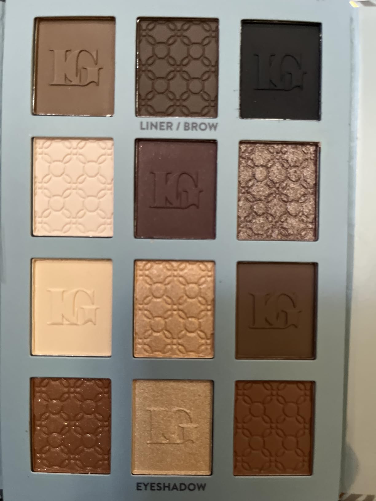 LAURA GELLER NEW YORK RSVP-Ready Big Night Out Full Face Travel Makeup Palette - All-in-One Set includes Eyeshadows, Eye Liners, Blush, Bronzer, Highlighter, Setting Powder, and Lip Creams