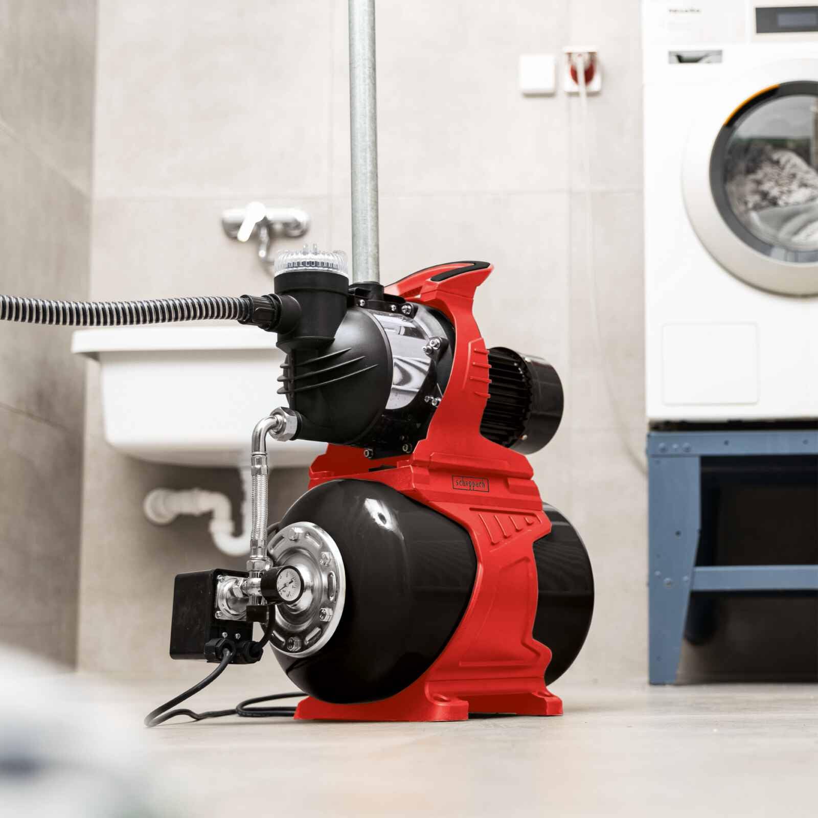 Scheppach Hauswasserwerk HWW1400 | Fördermenge 6000 L/h | Leistung 1300W | Kessel 24L | Förderdruck 4,8bar - Einschalt/Abschaltdruck 1,5-3bar | Förder-/Ansaughöhe 48/8m | Wasserpumpe für Haus & Garten