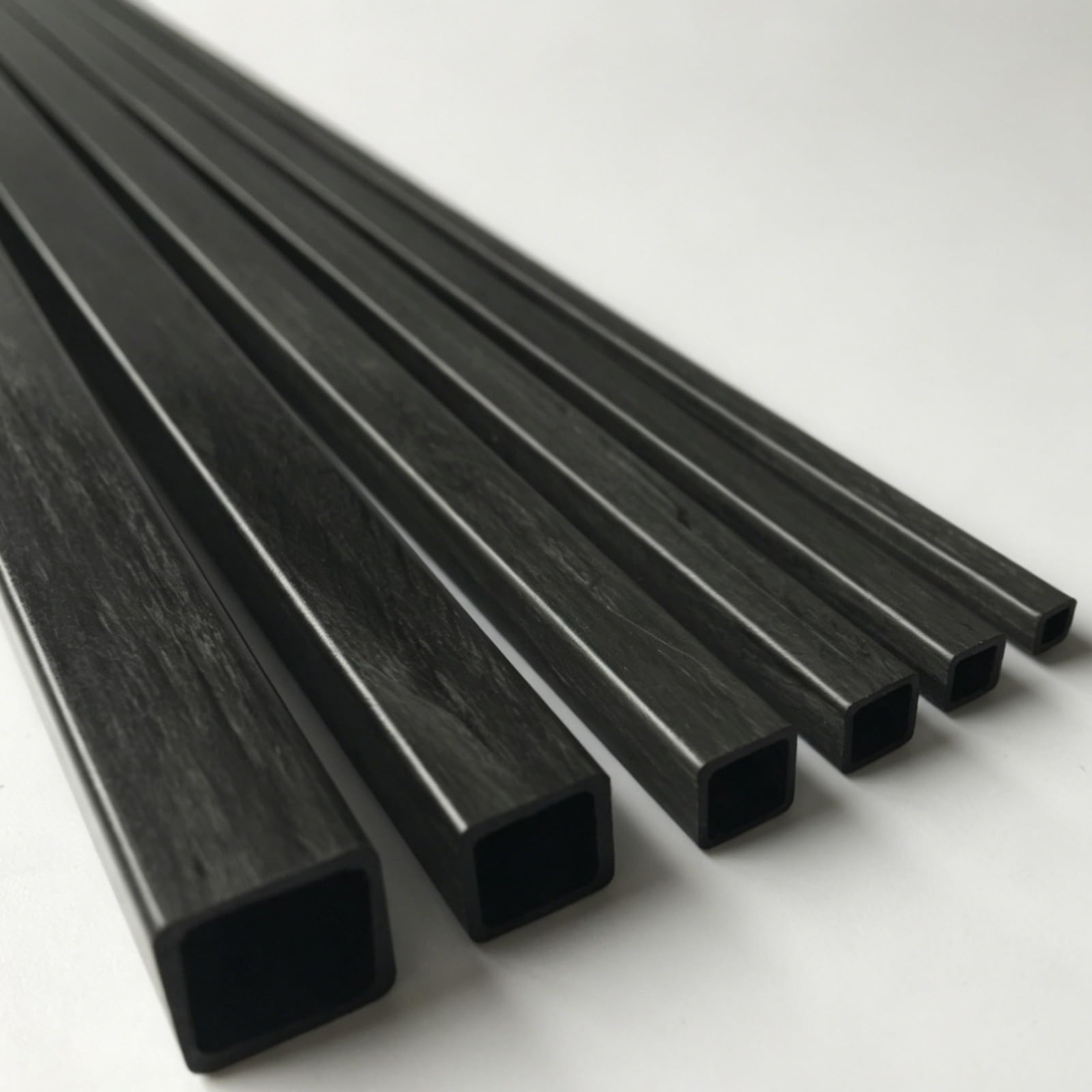 AMUFJJ Tubo De Fibra De Carbono Tubo De Fibra De Carbono (10x7x1000, 20x17x1000, 50x47x1000 mm): Tubo Hueco Pultruido Y Perfil Cuadrado De Material Compuesto para Drones(12x12x11x1000mm)