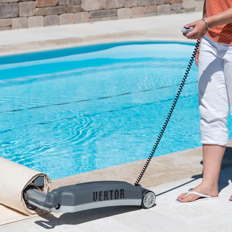 EASYSELECT Enrouleur motorisé bâche à Barres Vektor 1 – pour Piscine jusqu'à 10x5 m – Batterie 12V, télécommande, Supports Inclus – Automatique,...