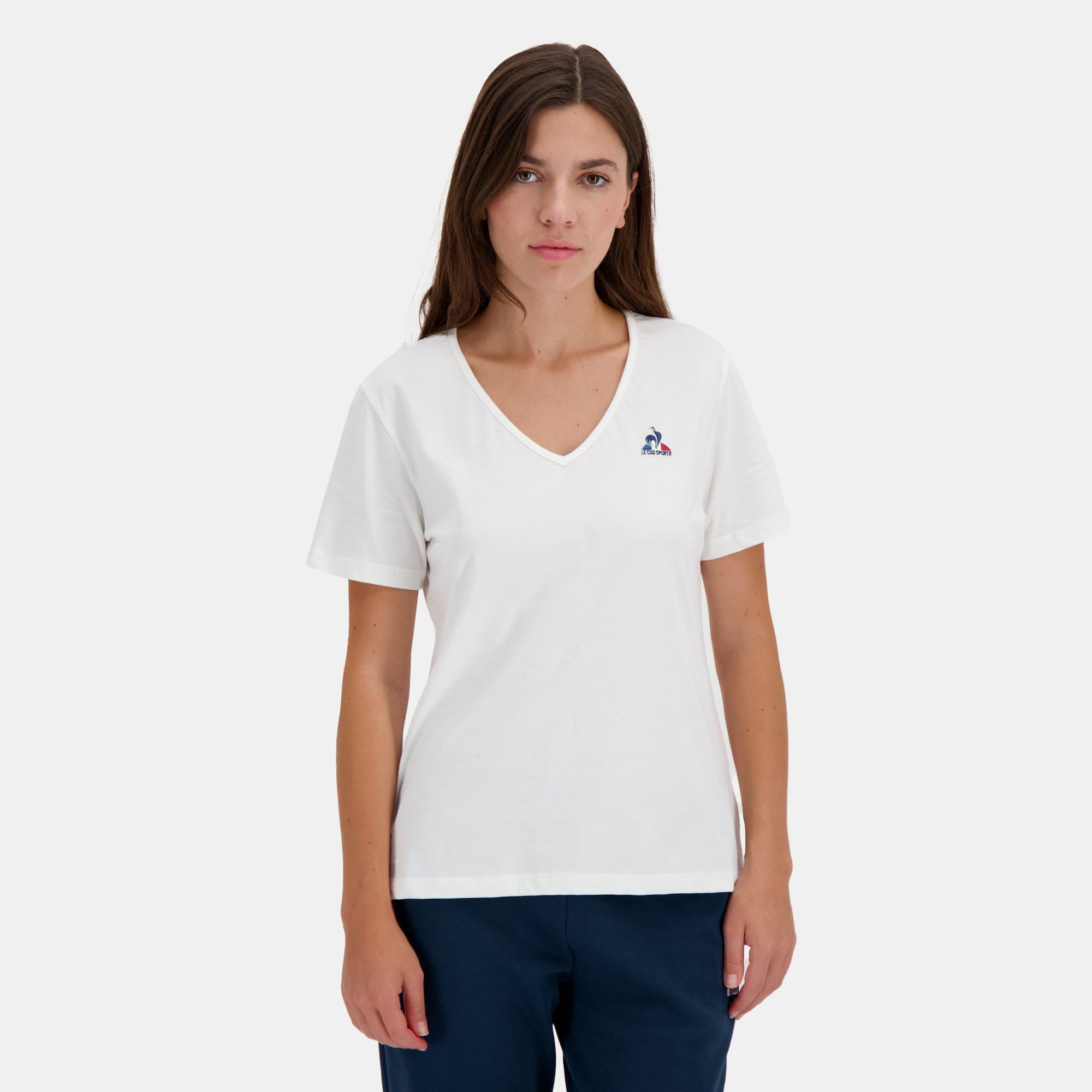 Le Coq Sportif - ESS Tee SS Col V N°1 - Tee-​Shirt Femme Manches Courtes Col V Jersey 100% Coton 140g Doux Coupe Classique - Logo Brodé - Taille XS - Blanc