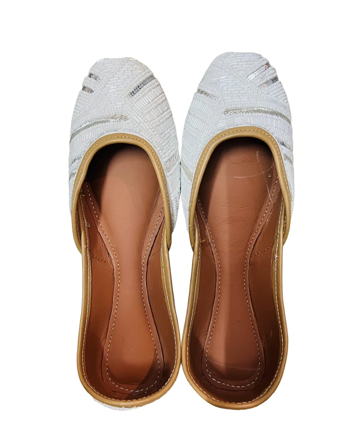 BM SHIKHA TRADERS women's Heavy Handword Punjabi Jutti for Women and Girls-image-4