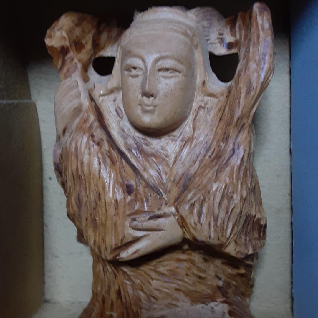 Amazon｜七福神7体セット 一刀彫 木彫り サイズ高さ約11cm幅約6cm