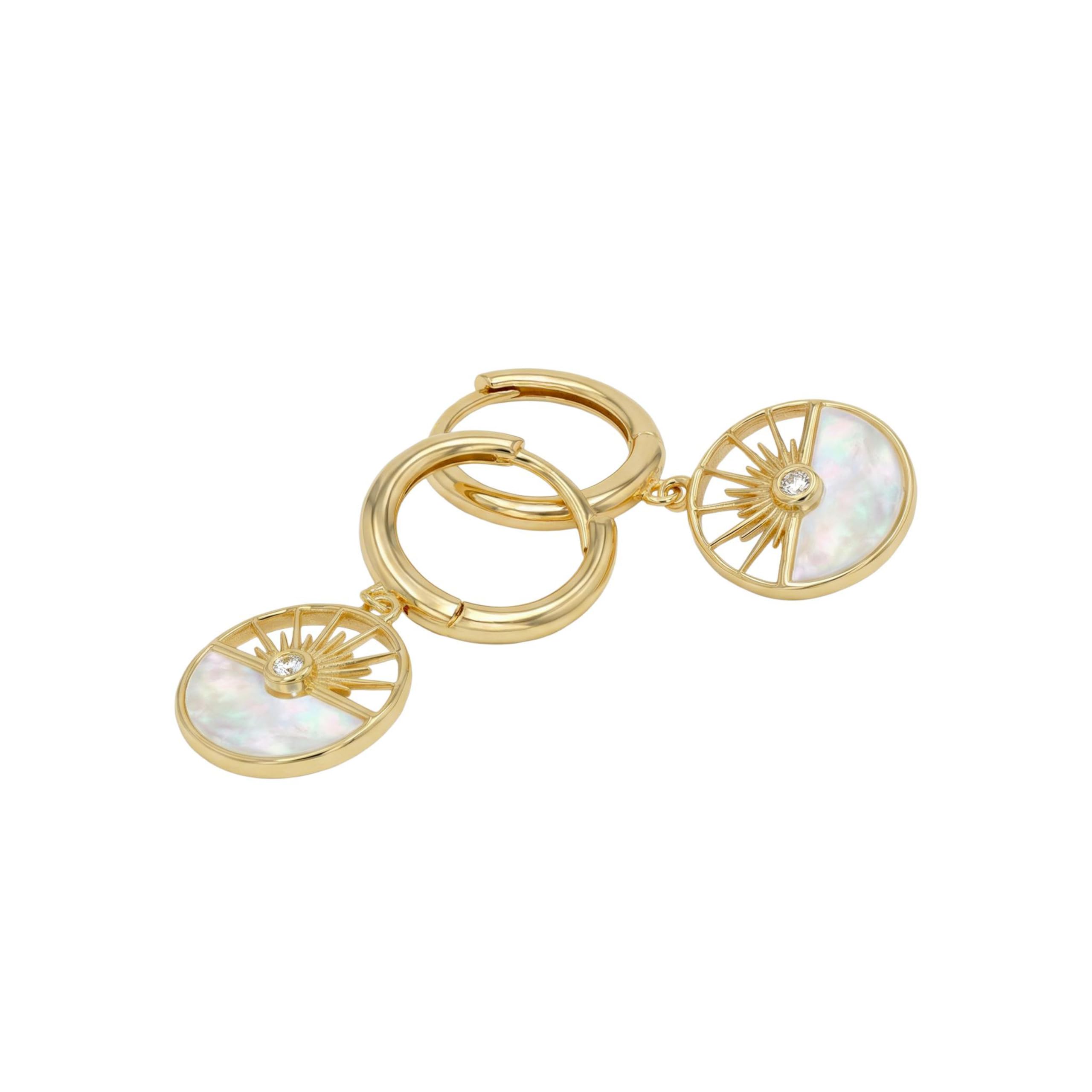 NOELANI - Damen Ohrringe 925 Silber - Vergoldet/Golden - mit Zirkonia Stein - Kreis Sonne Perlmutt Creole - NOE-E0034
