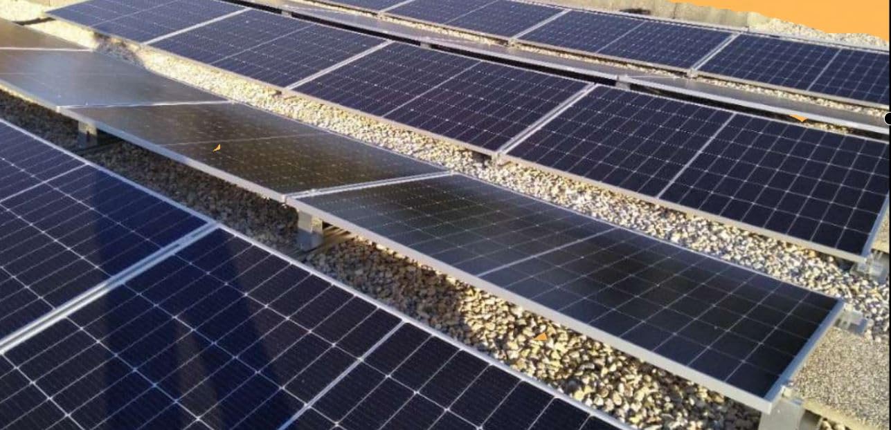Kit Solaire Complet 6 M² Pour Toit Plat – Installation Thermique Autonome, Marque Environ