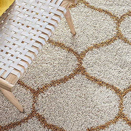 Image of Super Ultra Modern Soft Shaggy Handcrafted Anti-Skid Silk Touch Carpet, Size 7x7 Feet Square, Color Gold & IVORY11