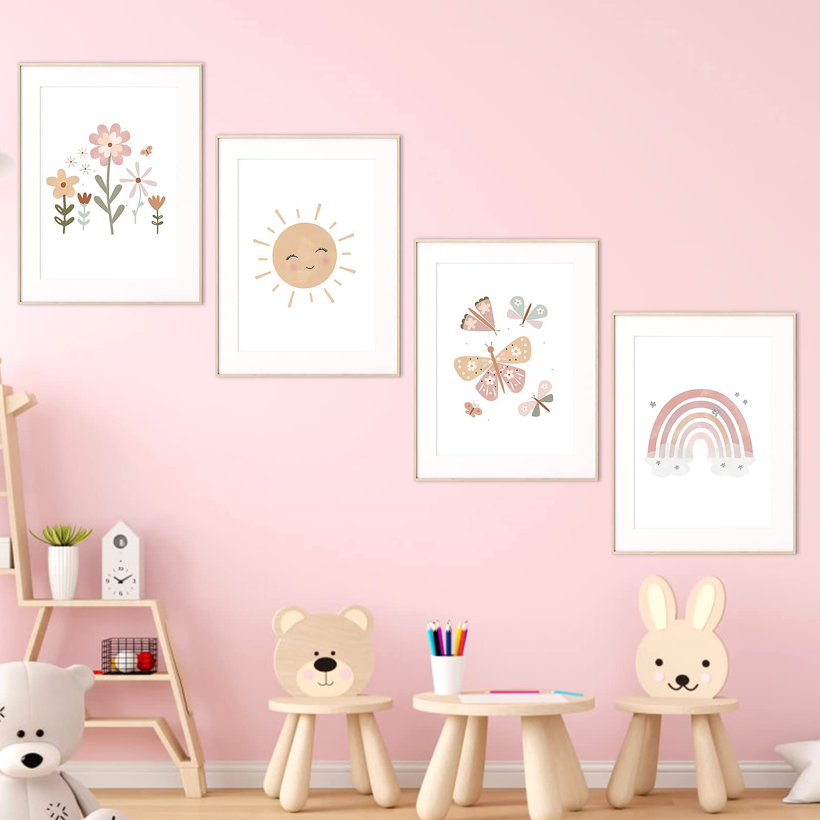 Vegena Lot de 4 tableaux pour chambre d'enfant et fille,Décoration pour chambre d'enfant,Arc-en-ciel soleil, nuage, fleurs et papillons,Décoration murale pour chambre de bébé,DIN A4,Décoration bohème