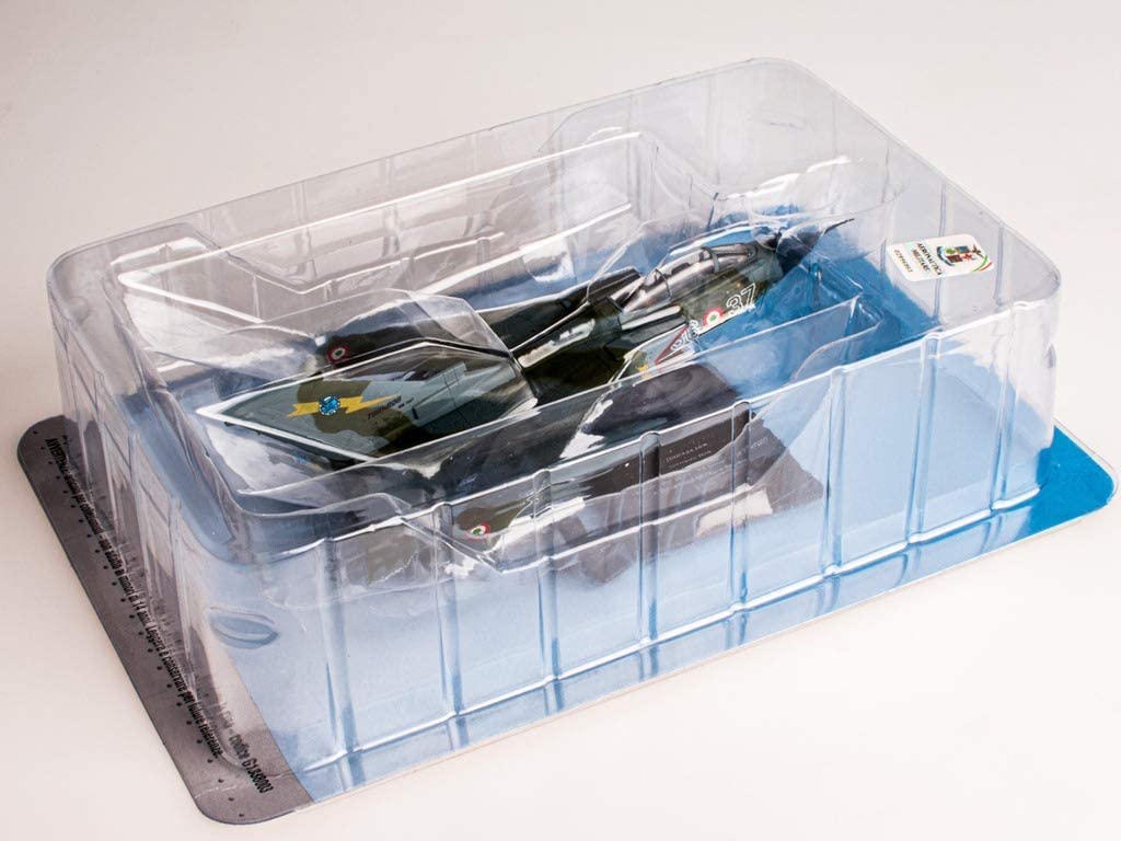 OPO 10 - Lot de 2 Avions Militaires 1/100 : Avion de Combat MIG 29 SMT Fulcrum Russian Air Force + Tornado IDS Italie / CP02+03