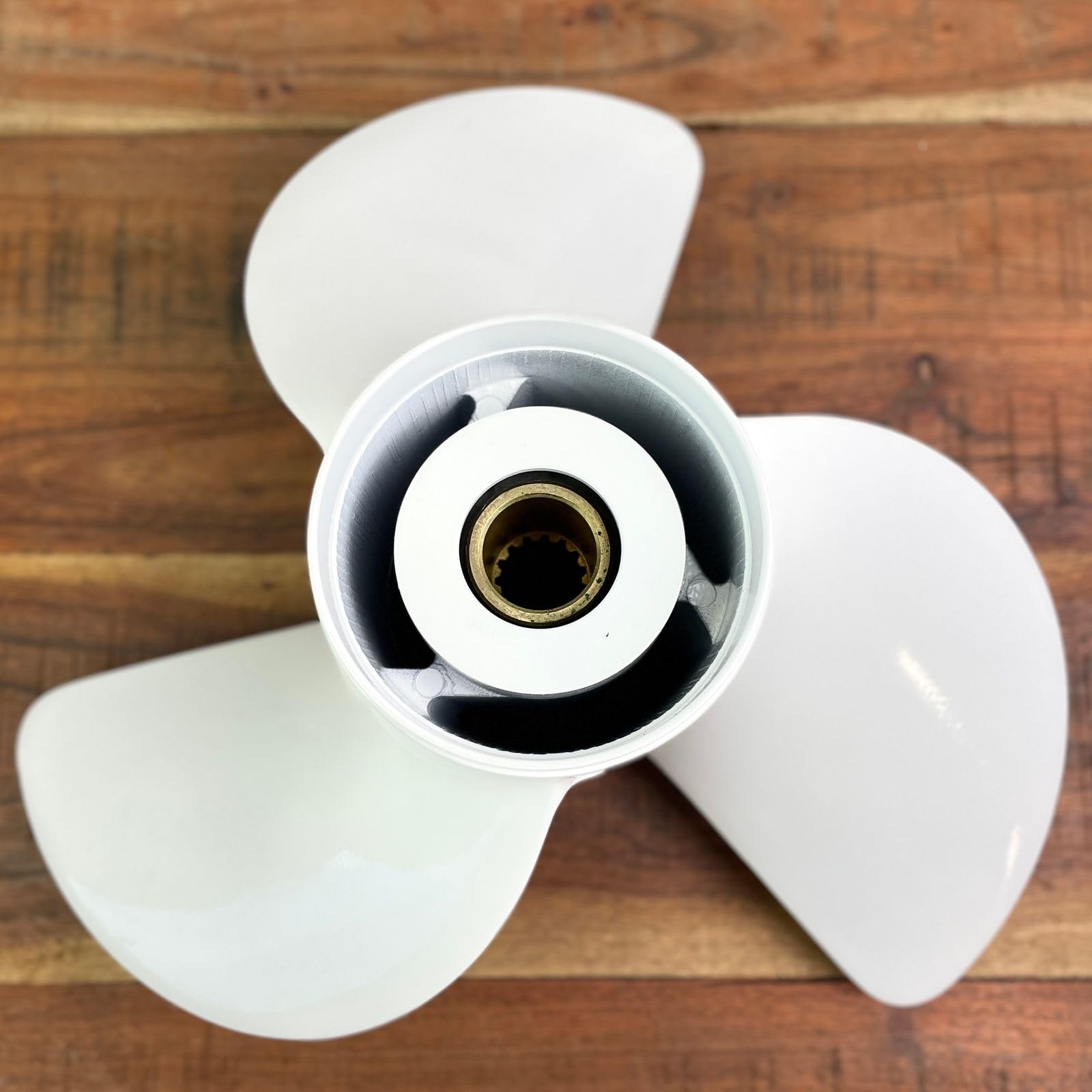 Boot Propeller Aluminium für Yamaha 50-130 PS Außenborder 13-5/8 x 13 ' 15 Zähne 3 Blatt 6E5-45949-00-EL