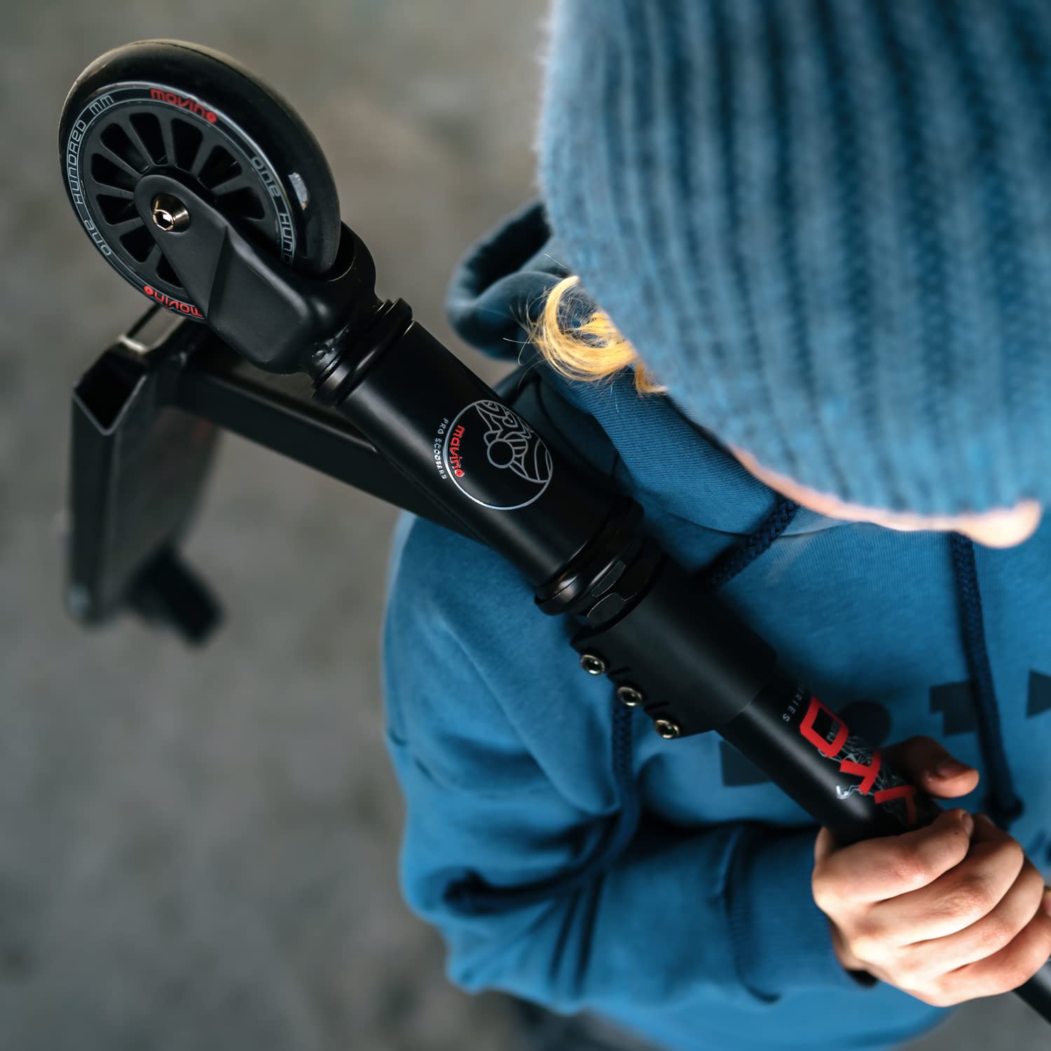 Movino Tyro Monopattino Scooter Professionale Scooter Per Bambini Cuscinetti A Sfera ABEC9 Ruote Da 100 mm Monopattino Freestyle Y-BAR Manubrio Base in Alluminio 6061 Leggero 2,90 kg