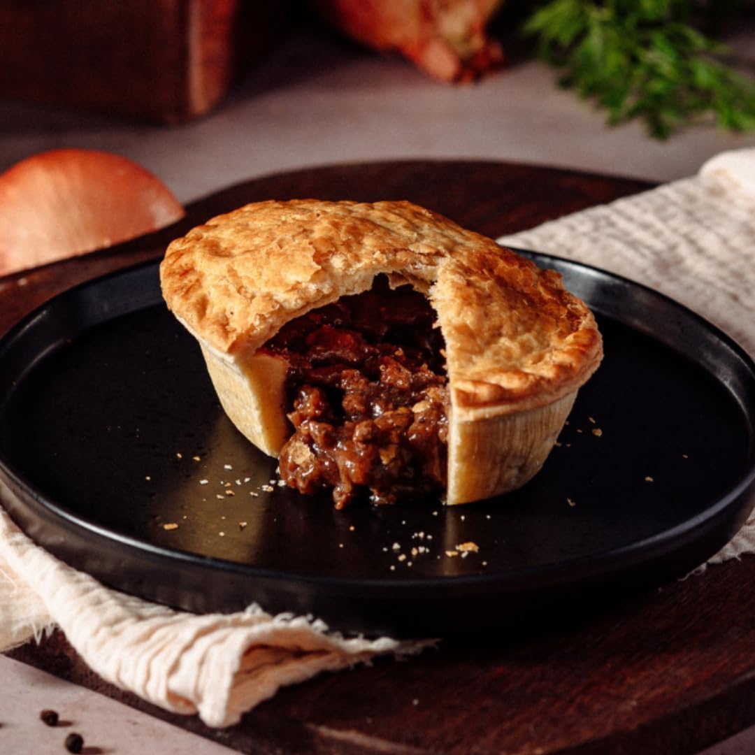 Chip Shop Pie – 6 Oval Minced Beef & Onion Pies, Golden Flaky Crust – Classic British Comfort Food – Family-Owned Since 1936 – Home Delivered