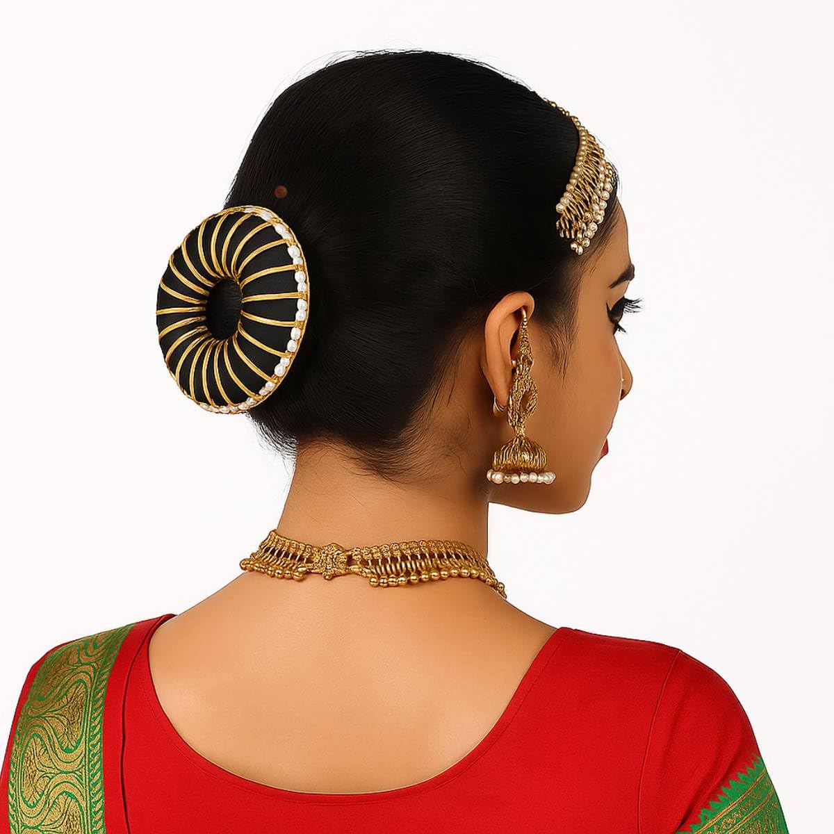 Bharatanatyam Dance Hair Bun with Pearl & Gold Thread Design – Decorative Classical Juda for Women & Girls – Handmade Traditional Bun Accessory for Kuchipudi, Odissi & Temple Dance (Black Pearl)