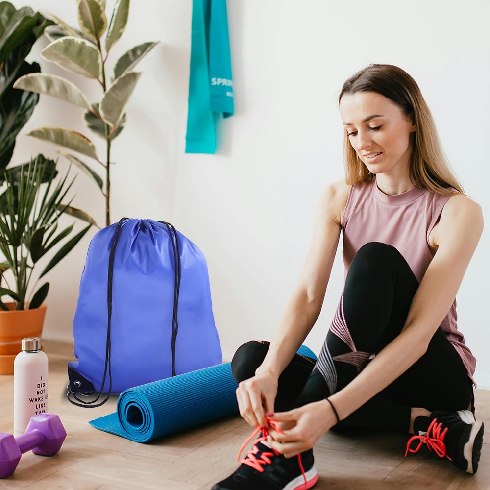 Bolsa multifuncional con cordón, opciones coloridas, esencial para viajes al gimnasio, materiales de nailon