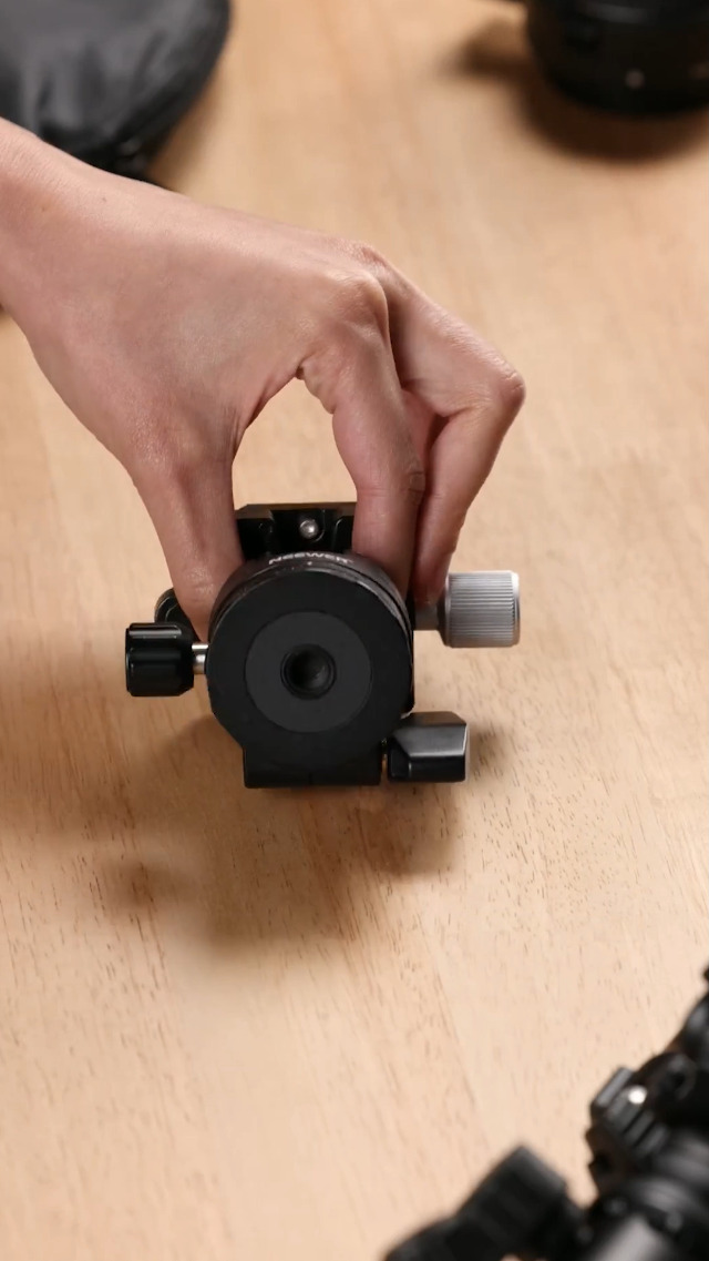 NEEWER GM41 Low Profile Statief Kogelkop, 40 mm Metalen Panoramische Camera Mount Adapter met 1/4 Arca Type QR-plaat Compatibel met Peak Design Capture Camera Clip, 360° Draaibaar & 90° Tilt, Max NEEWER GM41 Low Profile Statief Kogelkop, 40 mm Metalen Panoramische Camera Mount Adapter met 1/4 Arca Type QR-plaat Compatibel met Peak Design Capture Camera Clip, 360° Draaibaar & 90° Tilt, Max