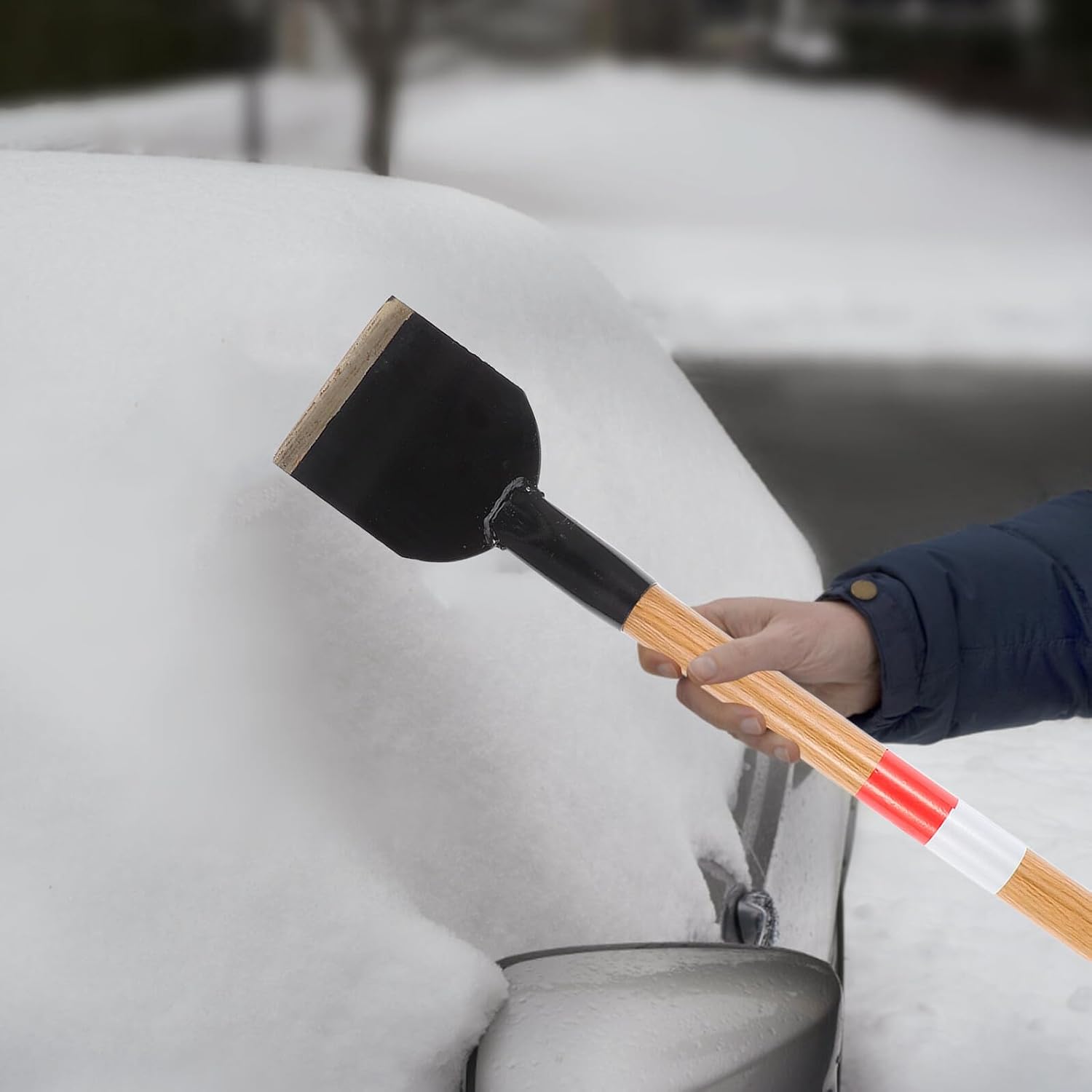 Railway Ice Scraper Shovel with Long Wooden Handle, 12-inch Wide Metal Snow Removal Spade Tool for Car, Driveway, and Outdoor Emergency Winter Use