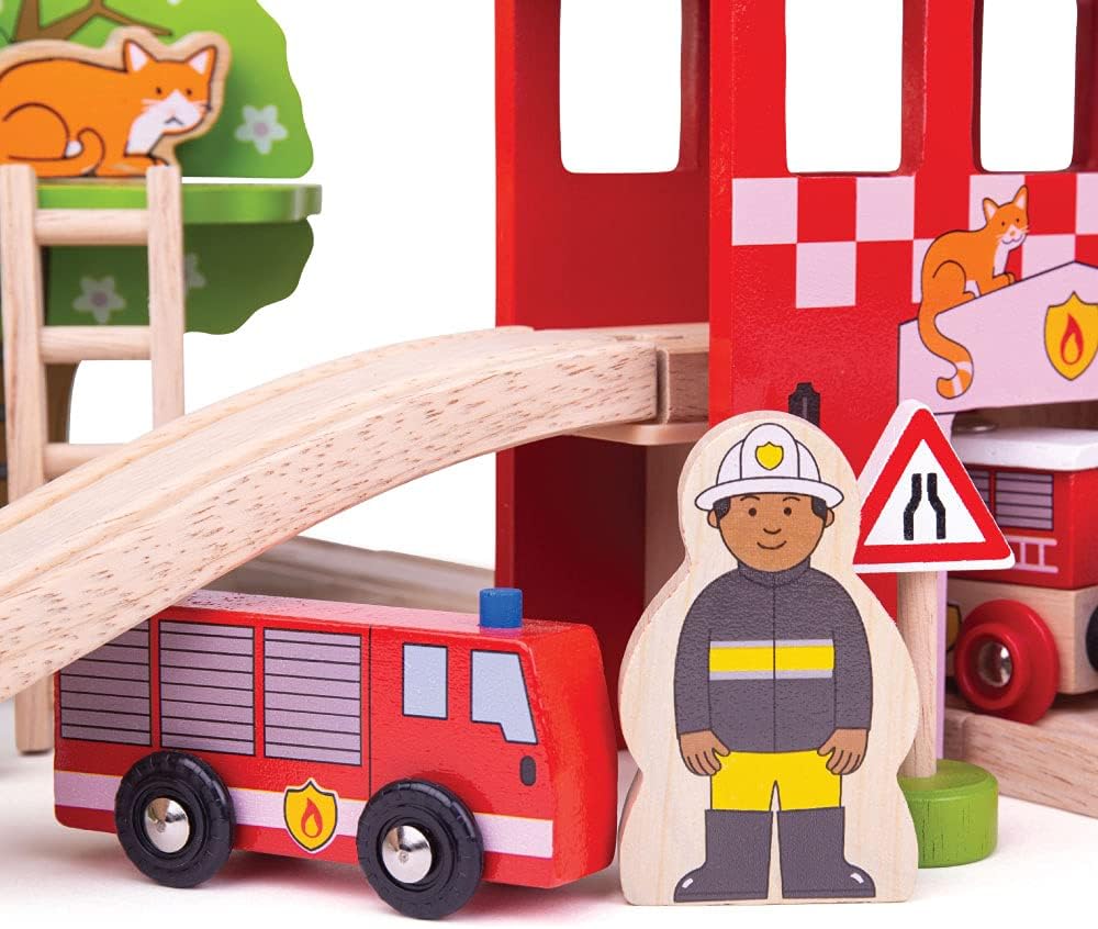 Bigjigs Rail Wooden Fire Station Train Set - 39 Play Pieces Multicoloured