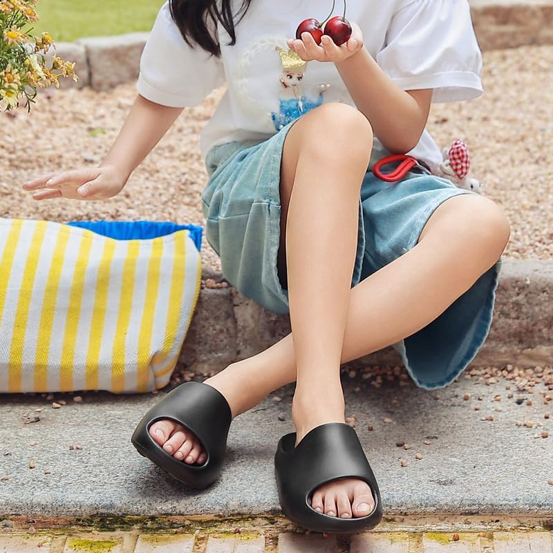 youermei Kids Cloud Slides, Non-Slip Pillow Slippers for Girls Boys Thick Sole Open Toe Slides Shower Shoes for Indoor Outdoor Bathroom Pool Beach Slippers - Image 2