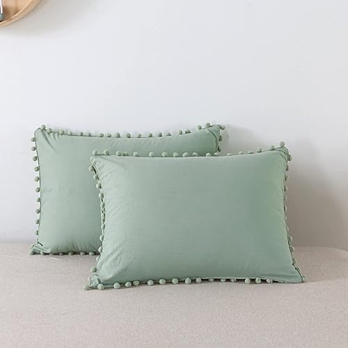 Miniatura 1 de TanNicoor Juego de 2 fundas de almohada con flecos y pompones, color verde, fundas de almohada tamaño King con cierre de sobre, 20 x 36 pulgadas
