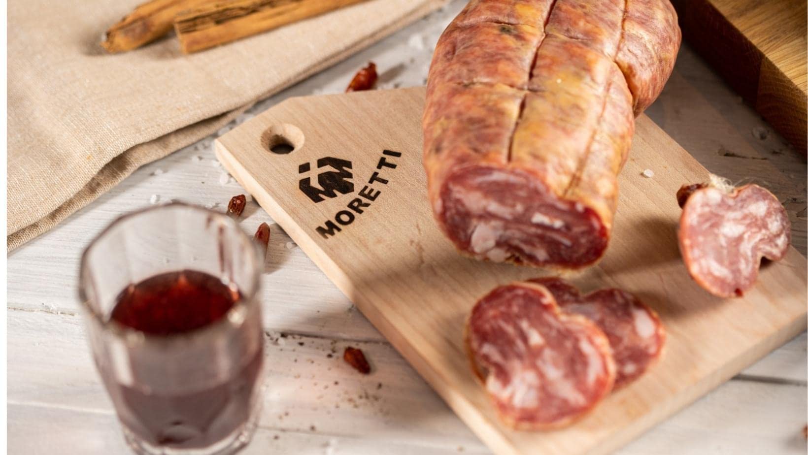 Moretti® Box Idea Regalo Pasqua 2024 | Cesto Con Prodotti Tipici Calabresi | Con Salumi Provola Pane E Accessori | Gastronomia Italiana