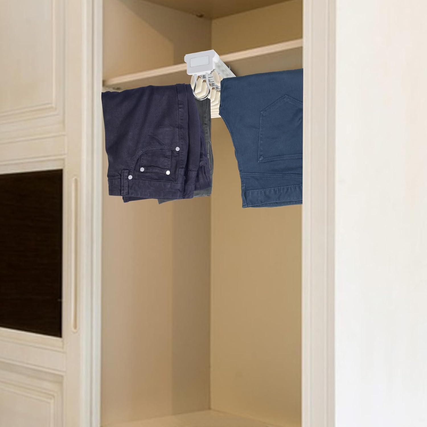 Appendiabiti estraibile, organizer multifunzione per armadio con 22 bracci, telaio in acciaio, binario scorrevole, carico massimo 15 kg, design salvaspazio, 58 x 45 x 10 cm