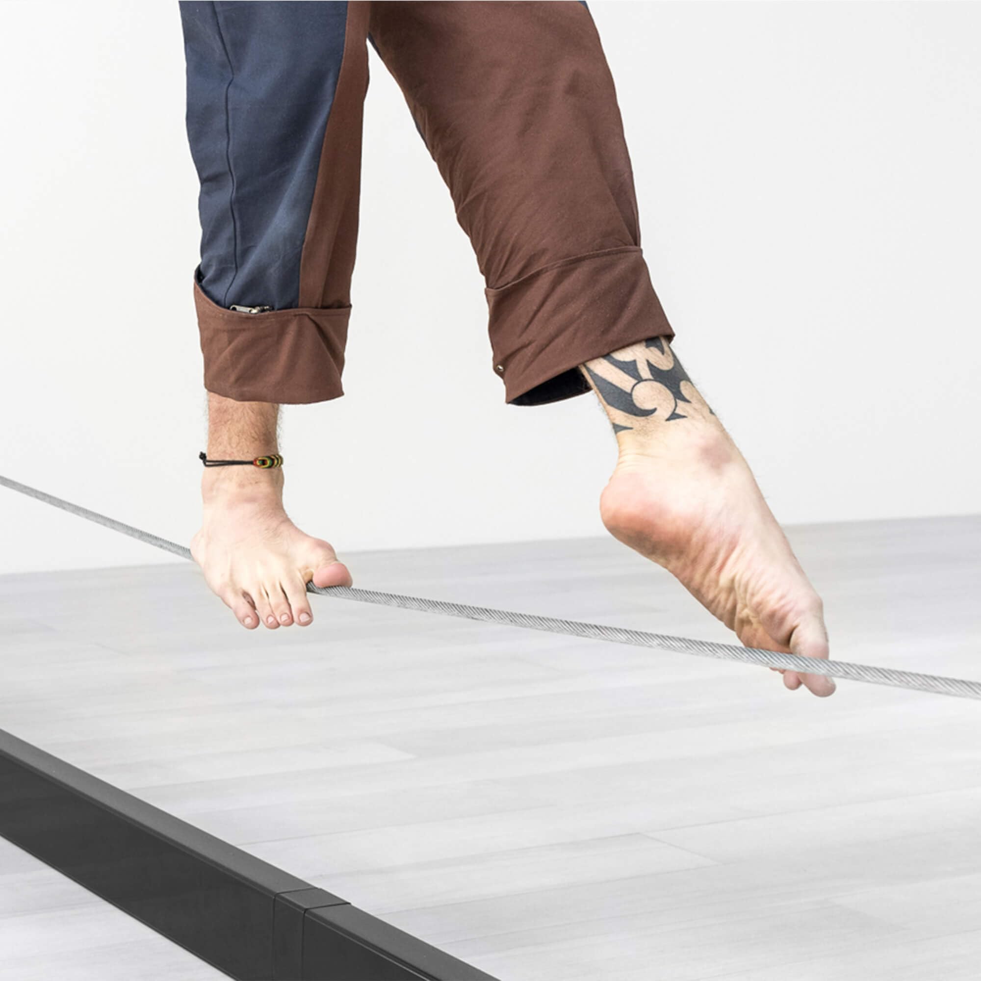 SISA1 - Slackhouse 4.1 - Indoor Slackline o Cuerda Apretada de Metal - Fitness y Gimnasio - Adecuado para Principiantes y Expertos - Longitud Slackline 4 m