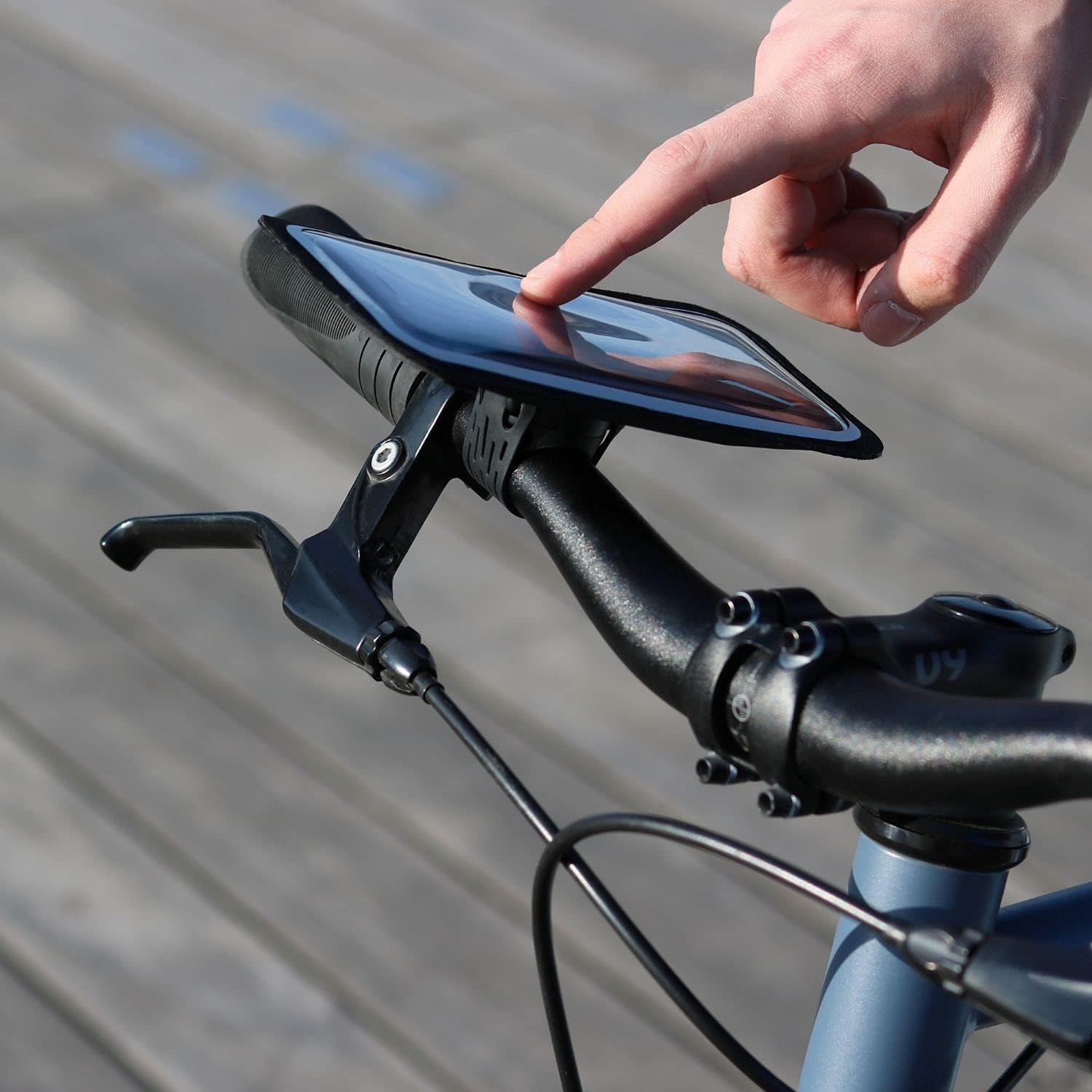 Shapeheart - Magnetic Bike Phone Holder, Anti Vibration, Waterproof Phone Holder for Bike, 360° Orientation