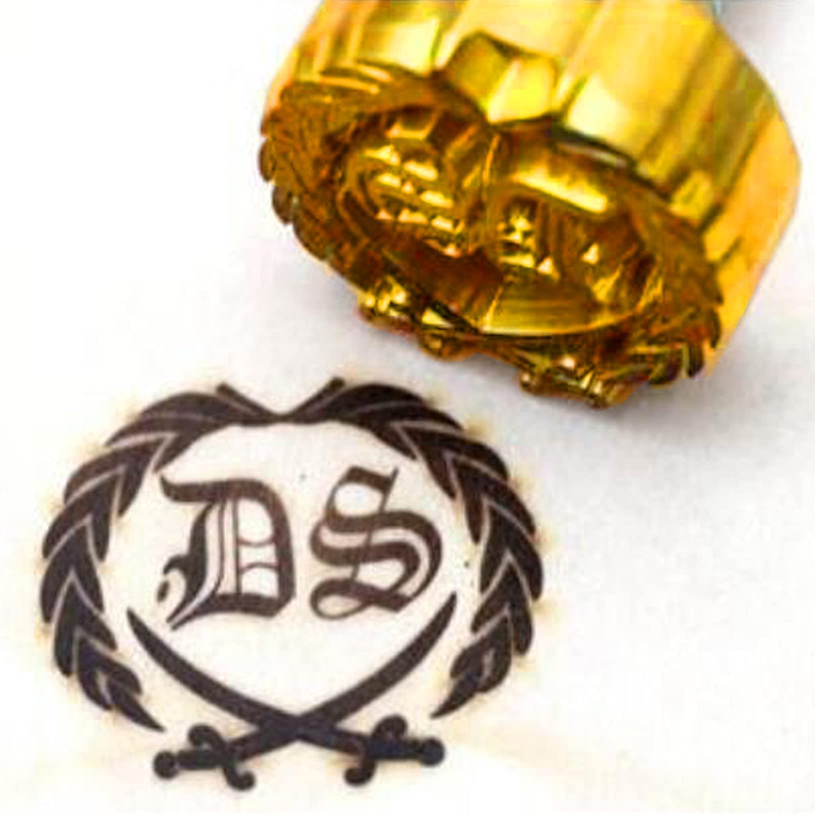 Custom Branding Iron for Wood?Branding Iron Stamp BBQ Heat Stamp with Wood Handle for Baking, Wood and Leather (3.5