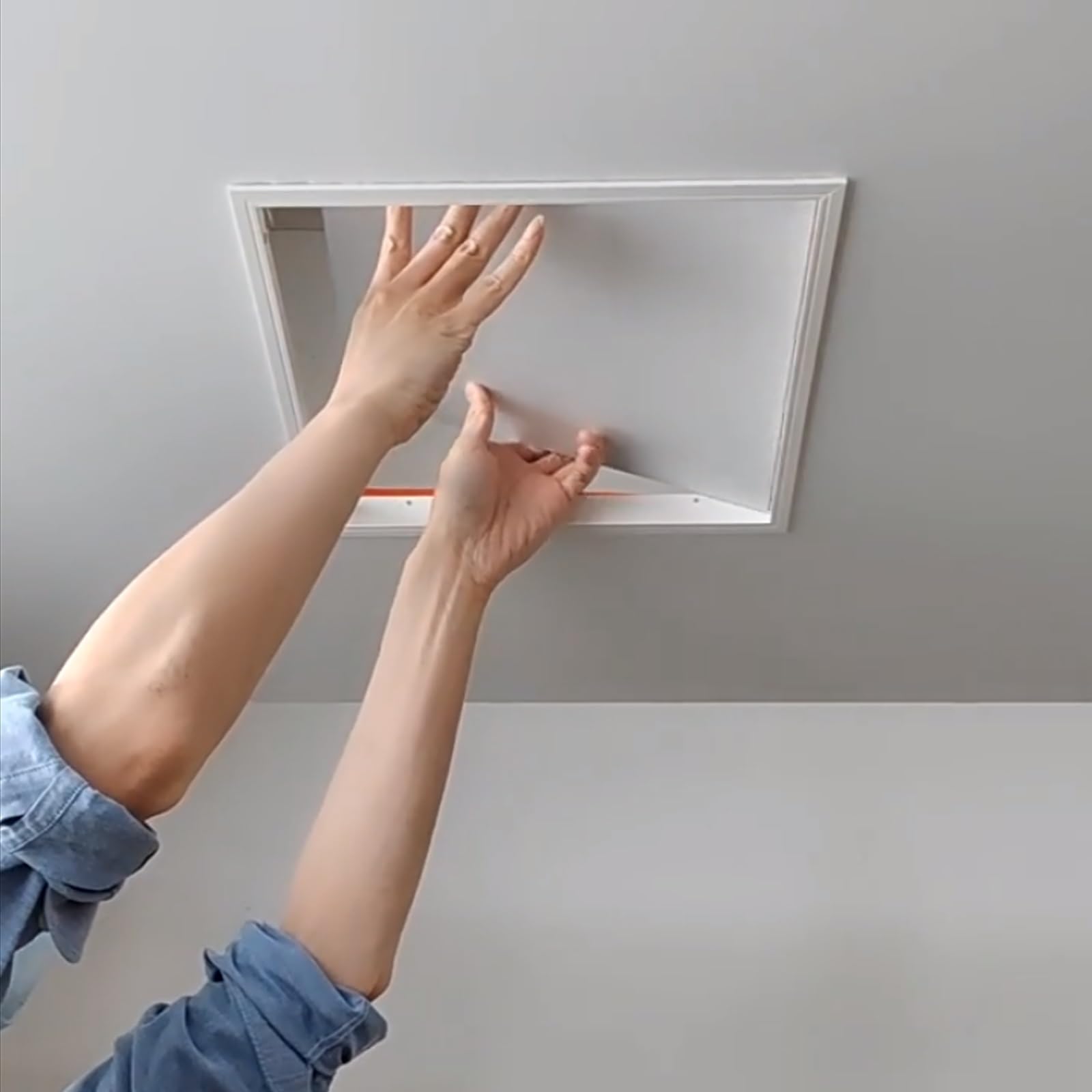 sportello ispezione Pannello di accesso stretto per soffitto in cartongesso, piccola porta di accesso fonoassorbente con pannello a nido d'ape, piastra di copertura del foro del soffitto(12x26inch/30x