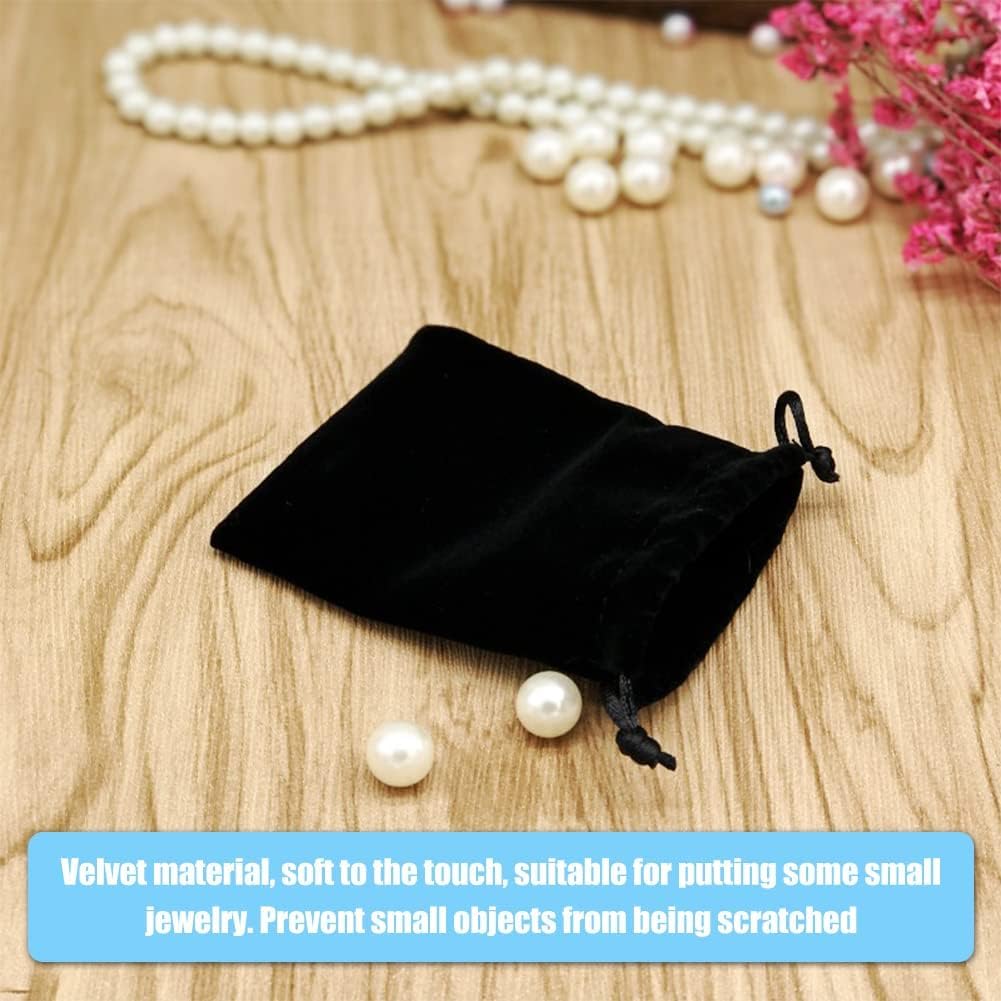 NBEADS 20 Stuks Fluwelen Sieraden Zakjes met Drukknop, Cornsilk Kleur Fluwelen Sieraden Opbergzakken Luxe Gift Bag voor Candy Gift en Sieraden Ketting Armband Verpakking, 8x7.9cm