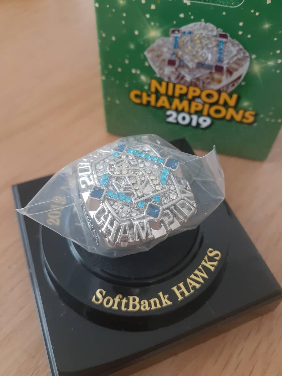 ソフトバンクフォークスチャンピオンリング 福岡ソフトバンクホークス2020日本一チャンピオンリング - YouTube