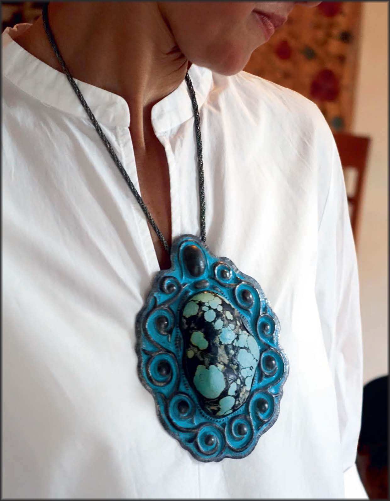 Daniel Kruger: Schmuck – Die unerwartete Bedeutung der seltsamen Dinge / Jewellery – The unexpected meaning of curious things