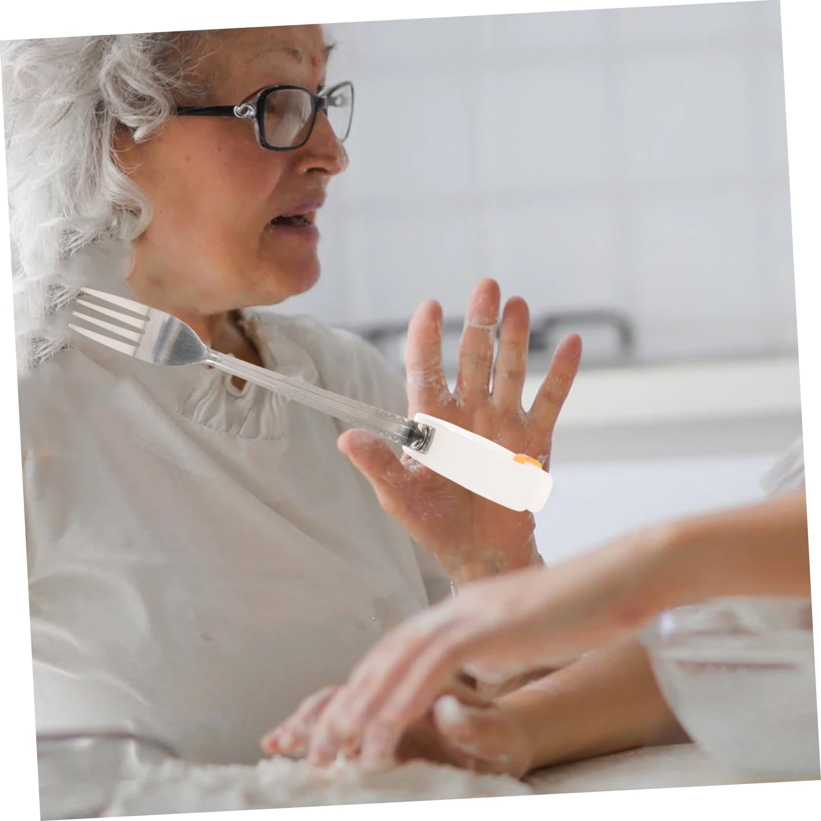 COOLHIYA Weighted Utensils Flatware Built up Utensils for Adults Disabled People Utensils Anti-Slip Adaptive Fork Portable Fork Portable Adult Fork Equipment Plastic Shockproof Elderly