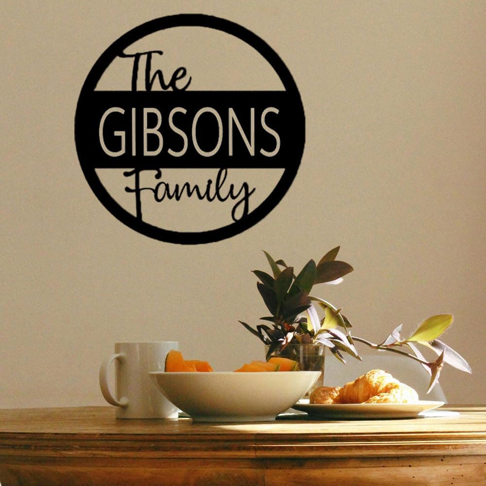 JINMA Personalized Heart Wall Decor, Custom Family Name Metal Heart Sign, Wall Art for Couples,Anniversary,Wedding,Valentines Day (Black 2)