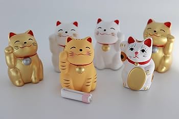 Amazon.com: Japanese Lucky Cat Maneki Neko (Yellow) (Right